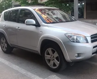 Wynajmij Toyota Rav4 2007 w Albanii. Paliwo: Diesel. Moc: 150 KM ➤ Koszt od 30 EUR za dobę.