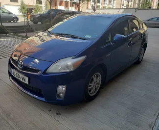 Wypożyczalnia Toyota Prius w Tbilisi, Gruzja ✓ Nr 10225. ✓ Skrzynia Automatyczna ✓ Opinii: 1.