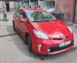 Wynajem samochodu Toyota Prius nr 10147 (Automatyczna) w Tbilisi, z silnikiem 1,8l. Benzyna ➤ Bezpośrednio od Lasha w Gruzji.