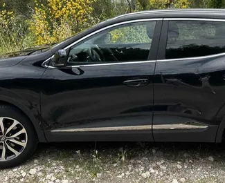 Wynajmij Renault Kadjar 2019 w Czarnogórze. Paliwo: Diesel. Moc: 110 KM ➤ Koszt od 45 EUR za dobę.