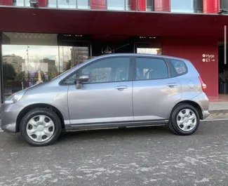 Honda Jazz – samochód kategorii Ekonomiczny, Komfort na wynajem w Albanii ✓ Depozyt 100 EUR ✓ Ubezpieczenie: OC, FDW, Zagranica.