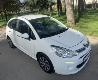 Wypożyczalnia Citroen C3 w Budvie, Czarnogóra ✓ Nr 10250. ✓ Skrzynia Manualna ✓ Opinii: 0.