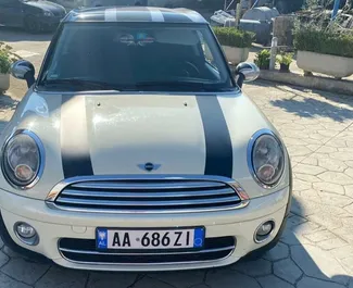 Wypożyczalnia Mini Clubman na lotnisku w Tiranie, Albania ✓ Nr 9998. ✓ Skrzynia Automatyczna ✓ Opinii: 0.