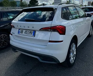 Wynajmij Skoda Kamiq 2023 w Albanii. Paliwo: Benzyna. Moc: 115 KM ➤ Koszt od 50 EUR za dobę.