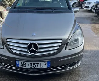 Wypożyczalnia Mercedes-Benz B-Class na lotnisku w Tiranie, Albania ✓ Nr 10052. ✓ Skrzynia Automatyczna ✓ Opinii: 0.