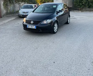 Wypożyczalnia Volkswagen Golf Plus na lotnisku w Tiranie, Albania ✓ Nr 10038. ✓ Skrzynia Automatyczna ✓ Opinii: 0.