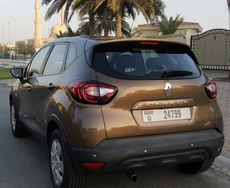 Wynajmij Renault Captur 2020 w ZEA. Paliwo: Benzyna. Moc: 140 KM ➤ Koszt od 115 AED za dobę.