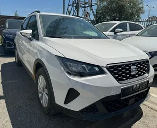 Wypożyczalnia SEAT Arona w Tiranie, Albania ✓ Nr 10134. ✓ Skrzynia Automatyczna ✓ Opinii: 0.