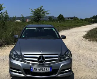 Wypożyczalnia Mercedes-Benz C-Class na lotnisku w Tiranie, Albania ✓ Nr 10312. ✓ Skrzynia Automatyczna ✓ Opinii: 0.