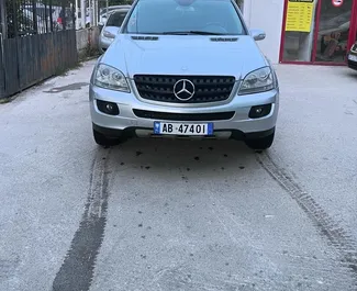 Wypożyczalnia Mercedes-Benz ML-Class na lotnisku w Tiranie, Albania ✓ Nr 10439. ✓ Skrzynia Automatyczna ✓ Opinii: 0.