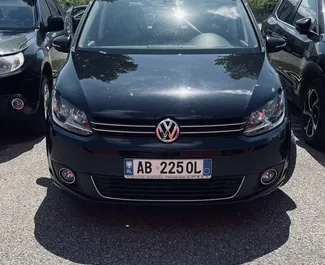 Wypożyczalnia Volkswagen Touran w Tiranie, Albania ✓ Nr 10500. ✓ Skrzynia Automatyczna ✓ Opinii: 0.