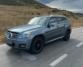 Wypożyczalnia Mercedes-Benz GLK w Tiranie, Albania ✓ Nr 10422. ✓ Skrzynia Automatyczna ✓ Opinii: 0.