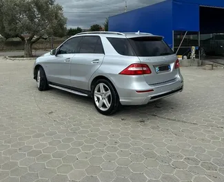 Wypożyczalnia Mercedes-Benz ML350 na lotnisku w Tiranie, Albania ✓ Nr 10469. ✓ Skrzynia Automatyczna ✓ Opinii: 0.