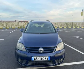 Wypożyczalnia Volkswagen Golf Plus na lotnisku w Tiranie, Albania ✓ Nr 10305. ✓ Skrzynia Manualna ✓ Opinii: 0.