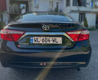 Toyota Camry – samochód kategorii Komfort, Premium na wynajem w Gruzji ✓ Depozyt 200 GEL ✓ Ubezpieczenie: OC, CDW, SCDW, Od Kradzieży.