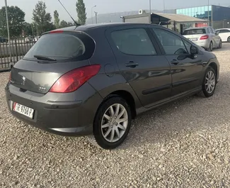 Wynajmij Peugeot 308 2009 w Albanii. Paliwo: Benzyna. Moc: 120 KM ➤ Koszt od 10 EUR za dobę.