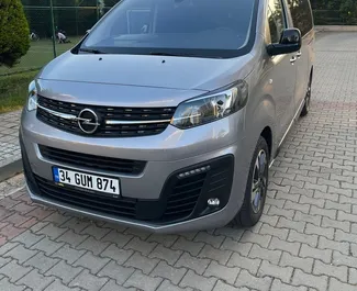 Wypożyczalnia Opel Zafira Life w Stambule, Turcja ✓ Nr 6672. ✓ Skrzynia Automatyczna ✓ Opinii: 3.