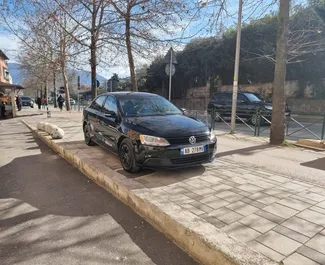 Wypożyczalnia Volkswagen Jetta w Tiranie, Albania ✓ Nr 10596. ✓ Skrzynia Automatyczna ✓ Opinii: 0.