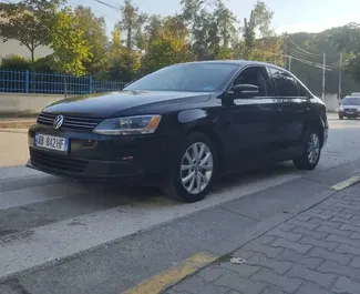 Wypożyczalnia Volkswagen Jetta w Tiranie, Albania ✓ Nr 10594. ✓ Skrzynia Automatyczna ✓ Opinii: 0.