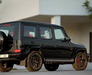 Wynajmij Mercedes-Benz G63 AMG 2022 w ZEA. Paliwo: Benzyna. Moc: 650 KM ➤ Koszt od 1800 AED za dobę.