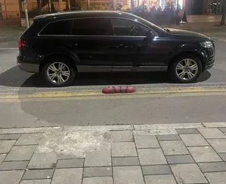 Wynajem samochodu Audi Q7 nr 10638 (Automatyczna) na lotnisku w Tiranie, z silnikiem 3,0l. Diesel ➤ Bezpośrednio od Edmond w Albanii.