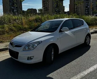 Wynajmij Hyundai i30 2008 w Albanii. Paliwo: Diesel. Moc: 113 KM ➤ Koszt od 20 EUR za dobę.