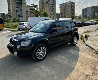 Wynajmij Skoda Yeti 2011 w Albanii. Paliwo: Diesel. Moc: 130 KM ➤ Koszt od 30 EUR za dobę.