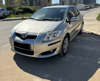 Wypożyczalnia Toyota Auris w Tiranie, Albania ✓ Nr 10559. ✓ Skrzynia Automatyczna ✓ Opinii: 1.