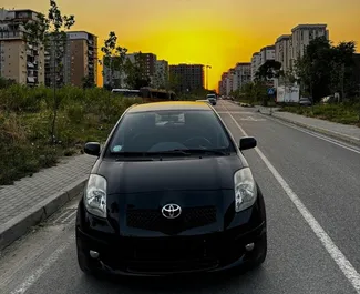 Wynajem samochodu Toyota Yaris nr 10604 (Manualna) w Tiranie, z silnikiem 1,3l. Benzyna ➤ Bezpośrednio od Iglis w Albanii.