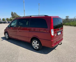 Wynajmij Mercedes-Benz Viano 2010 w Albanii. Paliwo: Diesel. Moc: 203 KM ➤ Koszt od 100 EUR za dobę.