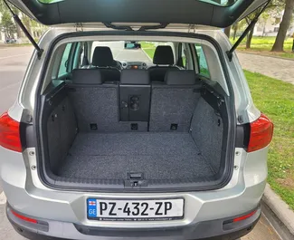 Volkswagen Tiguan 2012 – wynajem od właścicieli w Kutaisi (Gruzja).