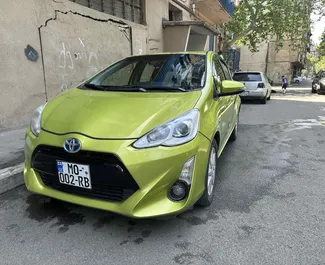 Wypożyczalnia Toyota Prius C w Tbilisi, Gruzja ✓ Nr 10725. ✓ Skrzynia Automatyczna ✓ Opinii: 0.