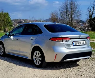 Wynajem samochodu Toyota Corolla Sedan nr 8565 (Automatyczna) w Kutaisi, z silnikiem 1,8l. Benzyna ➤ Bezpośrednio od Bakuri w Gruzji.