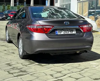 Wynajem samochodu Toyota Camry nr 10280 (Automatyczna) w Batumi, z silnikiem 2,5l. Hybryda ➤ Bezpośrednio od Julia w Gruzji.