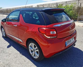 Citroen DS3 – samochód kategorii Ekonomiczny, Komfort na wynajem w Hiszpanii ✓ Depozyt 400 EUR ✓ Ubezpieczenie: OC, Od Kradzieży, Zagranica.