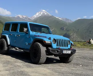 Jeep Wrangler Rubicon 2021 do wynajęcia w Tbilisi. Limit przebiegu 250 km/dzień.