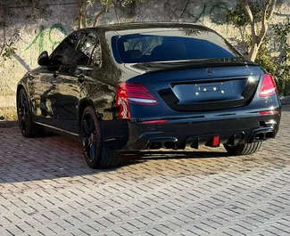 Wypożyczalnia Mercedes-Benz E200 d na lotnisku w Tiranie, Albania ✓ Nr 10928. ✓ Skrzynia Automatyczna ✓ Opinii: 0.