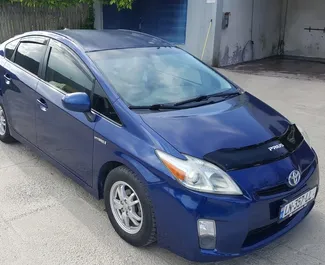 Wypożyczalnia Toyota Prius w Tbilisi, Gruzja ✓ Nr 10844. ✓ Skrzynia Automatyczna ✓ Opinii: 0.