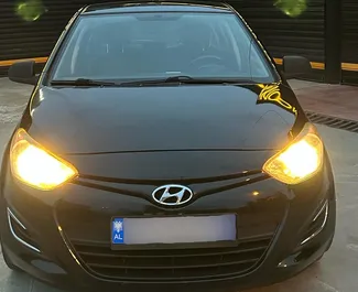 Wynajmij Hyundai Ix20 2014 w Albanii. Paliwo: Benzyna. Moc:  KM ➤ Koszt od 18 EUR za dobę.