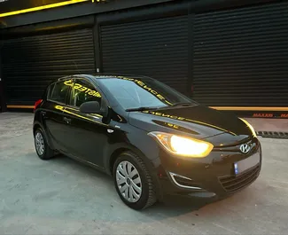 Wypożyczalnia Hyundai Ix20 na lotnisku w Tiranie, Albania ✓ Nr 10900. ✓ Skrzynia Manualna ✓ Opinii: 0.