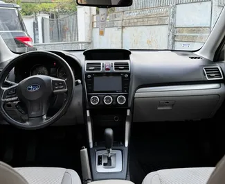 Wynajmij Subaru Forester 2016 w Gruzji. Paliwo: Benzyna. Moc: 230 KM ➤ Koszt od 140 GEL za dobę.