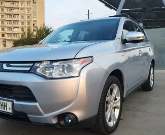 Wynajem samochodu Mitsubishi Outlander nr 10837 (Automatyczna) w Tbilisi, z silnikiem 3,0l. Benzyna ➤ Bezpośrednio od Zurab w Gruzji.