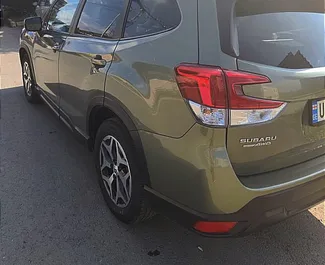 Subaru Forester 2020 do wynajęcia w Tbilisi. Limit przebiegu nieograniczony.