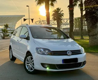 Wypożyczalnia Volkswagen Golf Plus w Barcelonie, Hiszpania ✓ Nr 10858. ✓ Skrzynia Automatyczna ✓ Opinii: 0.