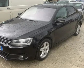 Wypożyczalnia Volkswagen Jetta w Tiranie, Albania ✓ Nr 10857. ✓ Skrzynia Automatyczna ✓ Opinii: 0.