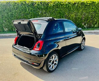 Wynajmij Fiat 500 Cabrio 2022 w Maroku. Paliwo: Benzyna. Moc: 6 KM ➤ Koszt od 36 USD za dobę.