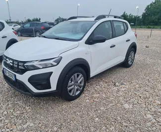 Wynajem samochodu Dacia Sandero Stepway nr 10104 (Manualna) na lotnisku w Tiranie, z silnikiem 1,0l. Benzyna ➤ Bezpośrednio od Marenglen w Albanii.