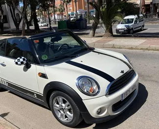 Silnik Benzyna 1,6 l – Wynajmij Mini Cooper Cabrio w Barcelonie.