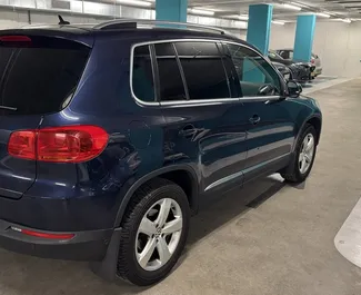 Volkswagen Tiguan – samochód kategorii Komfort, Crossover na wynajem w Hiszpanii ✓ Depozyt 500 EUR ✓ Ubezpieczenie: OC, Od Kradzieży, Zagranica.