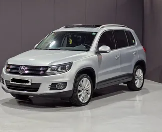 Wypożyczalnia Volkswagen Tiguan w Durres, Albania ✓ Nr 11108. ✓ Skrzynia Automatyczna ✓ Opinii: 0.